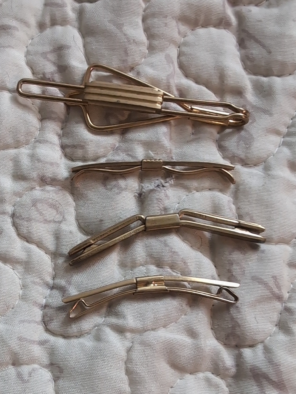 Vintage Lot Of Men's Collar And Tie Clips